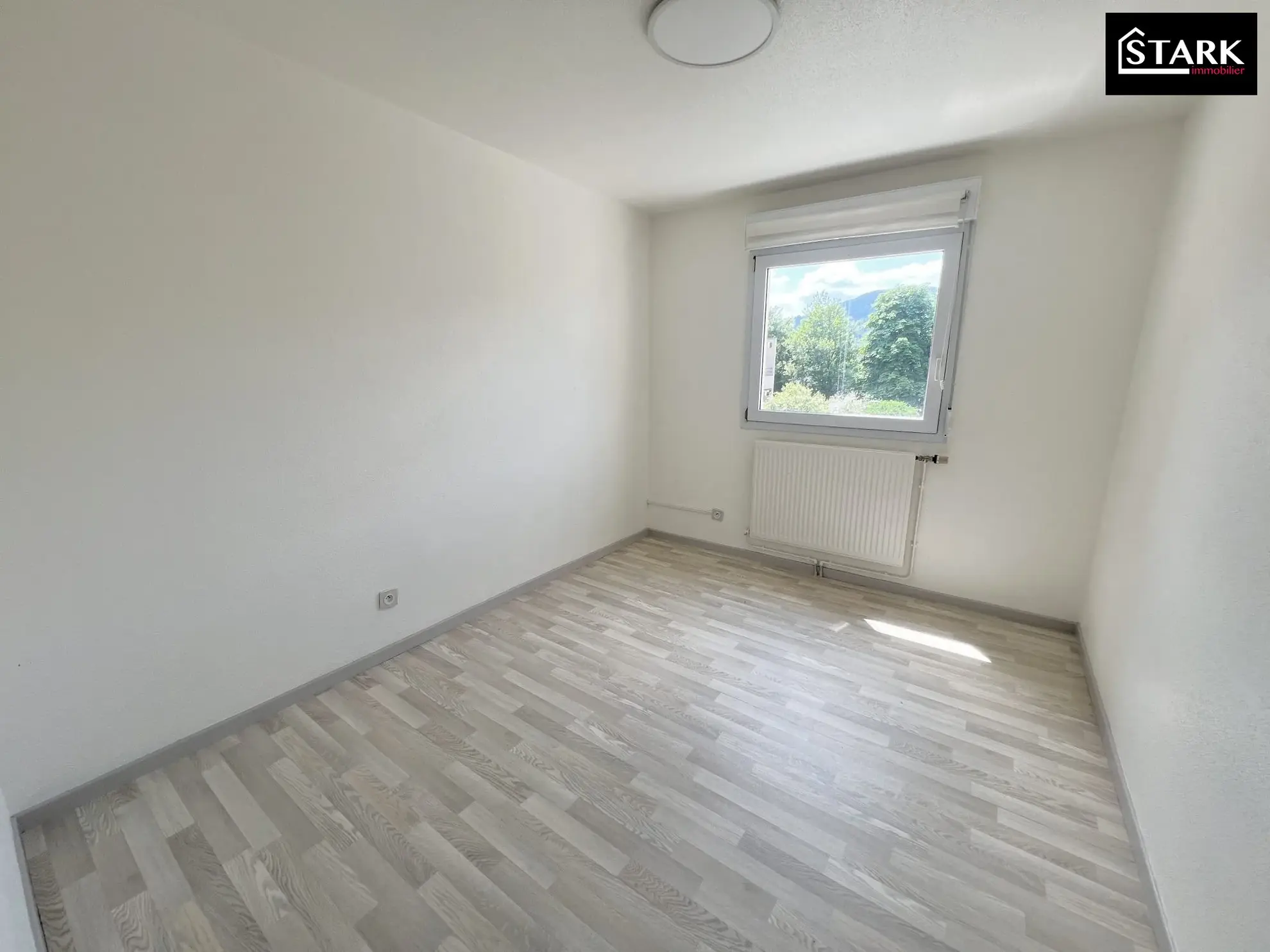 Appartement moderne de 3 chambres à Valdoie - 85 m² en vente 