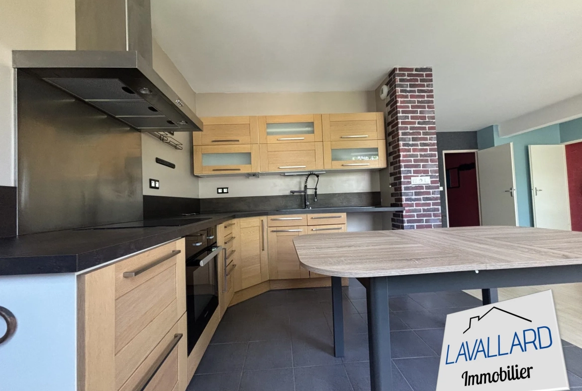 Appartement 2 pièces de 62 m² à Amiens avec parking et ascenseur 
