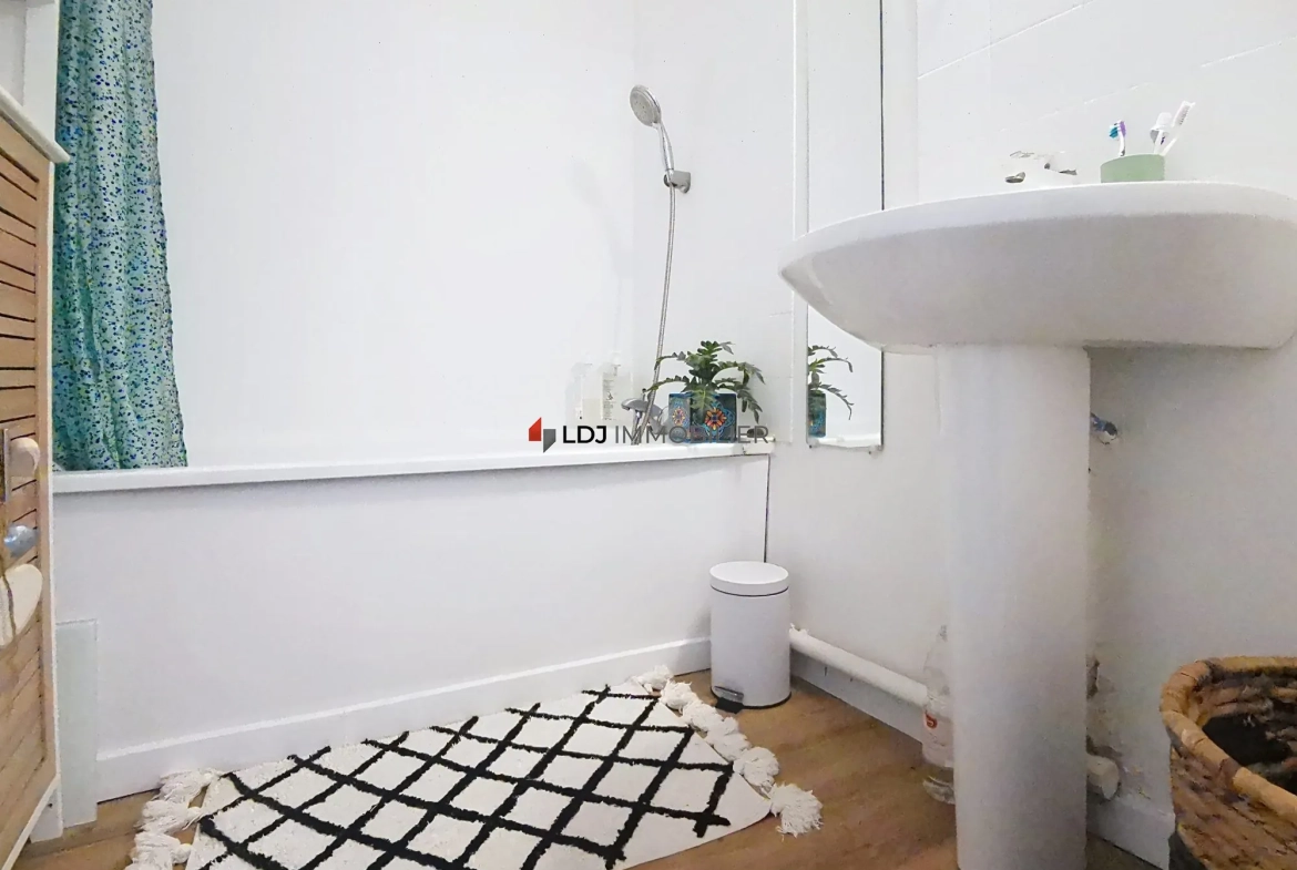 Appartement de 48 m² avec cour privée à Perpignan – Idéal calme et confort 