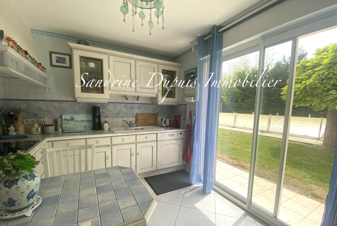 Maison 3 chambres avec piscine et jardin à Chermignac 