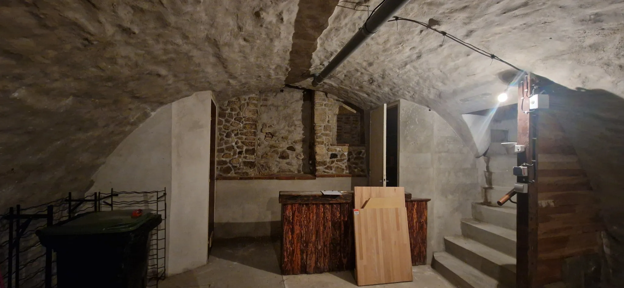 Maison de ville de 110 m² à Bazas, parfait état, sans travaux 