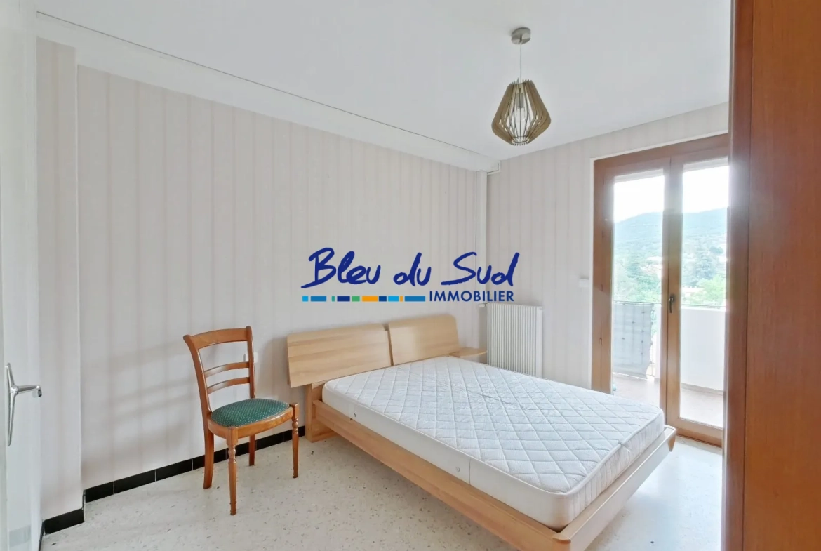 Appartement T2 avec balcon, cave et garage à Vernet-les-Bains 