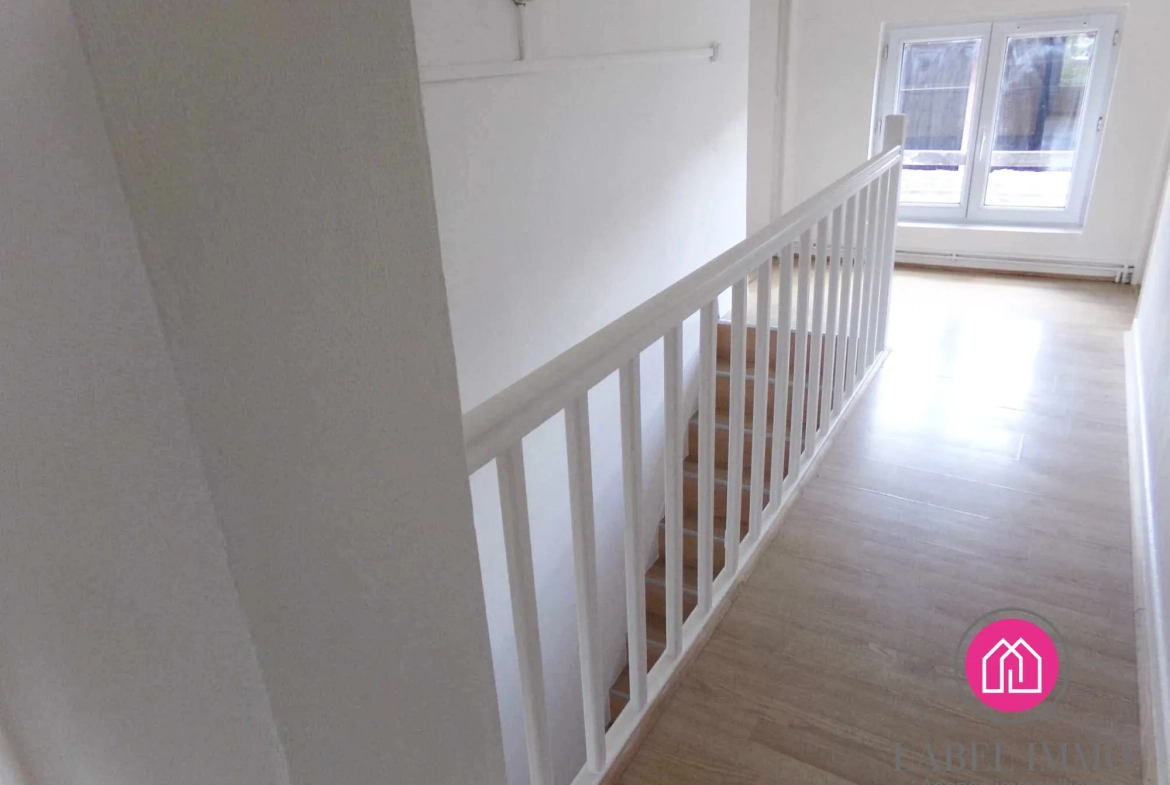 Maison mitoyenne 4 chambres à Aniche - Idéal famille ou investissement 