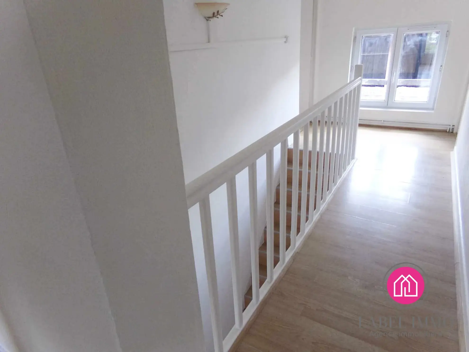 Maison mitoyenne 4 chambres à Aniche - Idéal famille ou investissement 