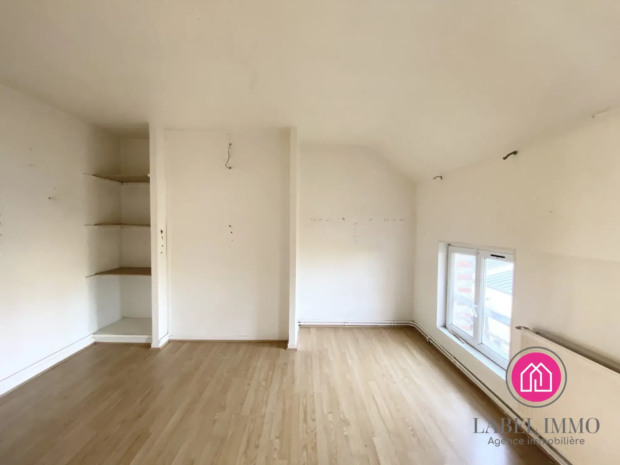 Maison mitoyenne 4 chambres à Aniche - Idéal famille ou investissement 