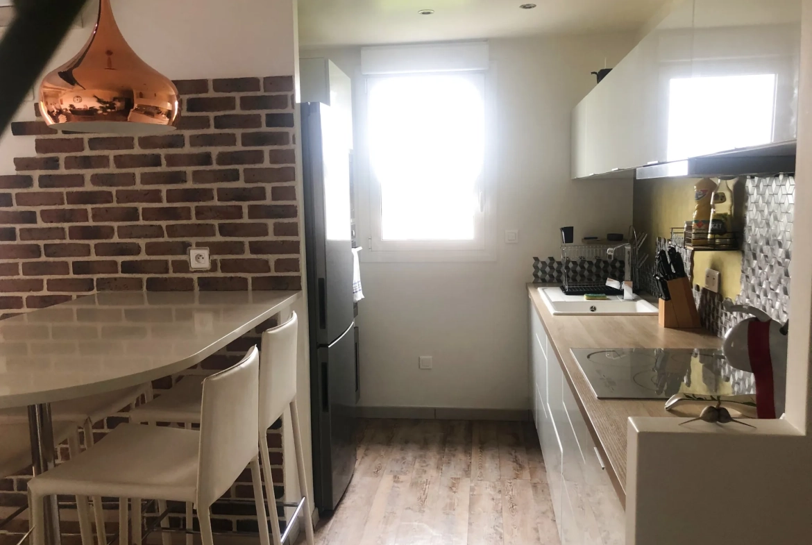 Appartement T3 avec terrasse et vue mer à Bremond, La Seyne-sur-Mer 