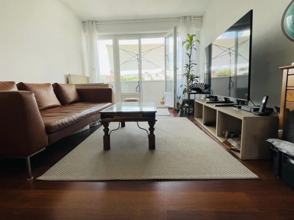 Appartement T3 de 57 m² avec balcon, garage et cave à Clermont-Ferrand