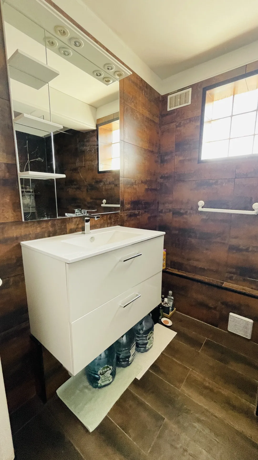 Appartement T3 de 57 m² avec balcon, garage et cave à Clermont-Ferrand 