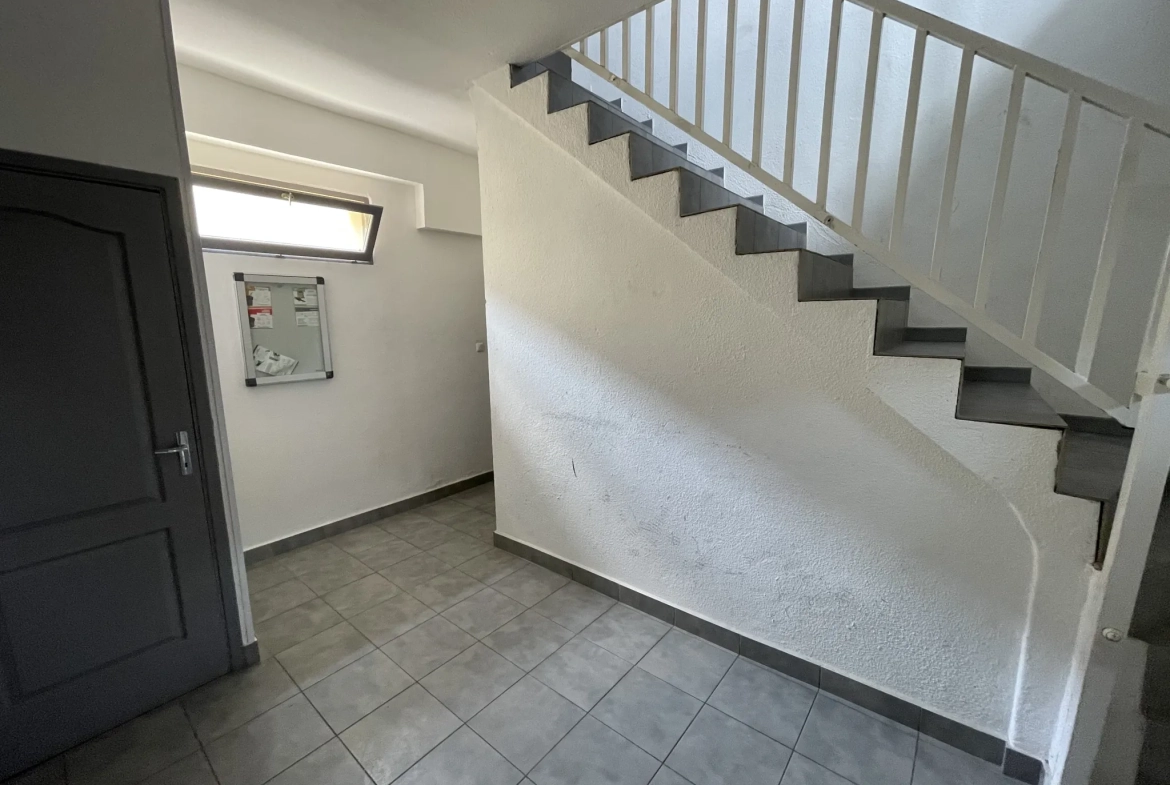 Immeuble de rapport à Vendin le Vieil avec forte rentabilité 