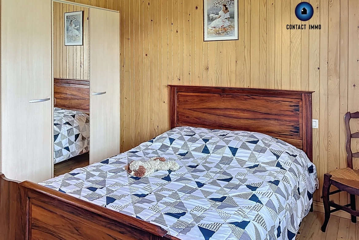 Vente chalet en bois massif avec piscine et grand terrain à Beynat 