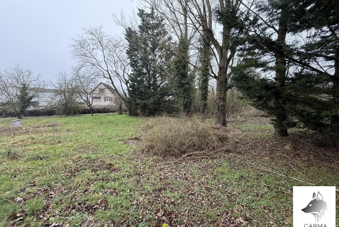 Terrain constructible non viabilisé à Saint-Ouen - Opportunity à 29 000 € 