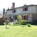 Charmante maison ancienne à vendre à Pressignac, 89 m² avec terrain et dépendances