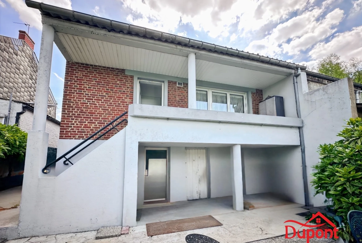 Maison spacieuse et lumineuse avec jardin à Hautmont – 109 000 € 