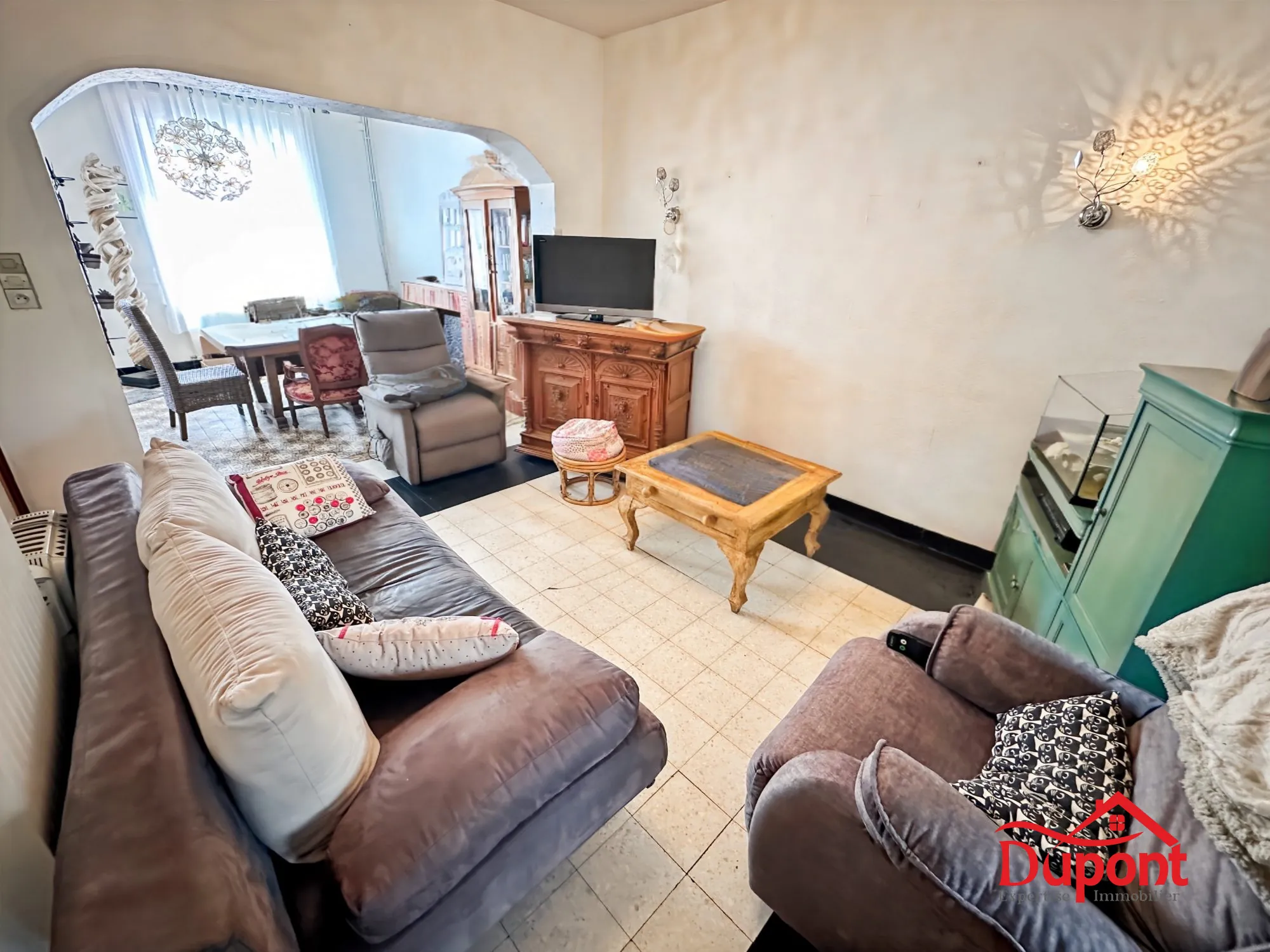 Maison spacieuse et lumineuse avec jardin à Hautmont – 109 000 € 