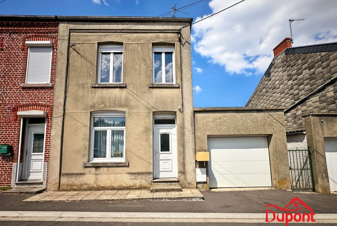 Maison spacieuse et lumineuse avec jardin à Hautmont – 109 000 € 