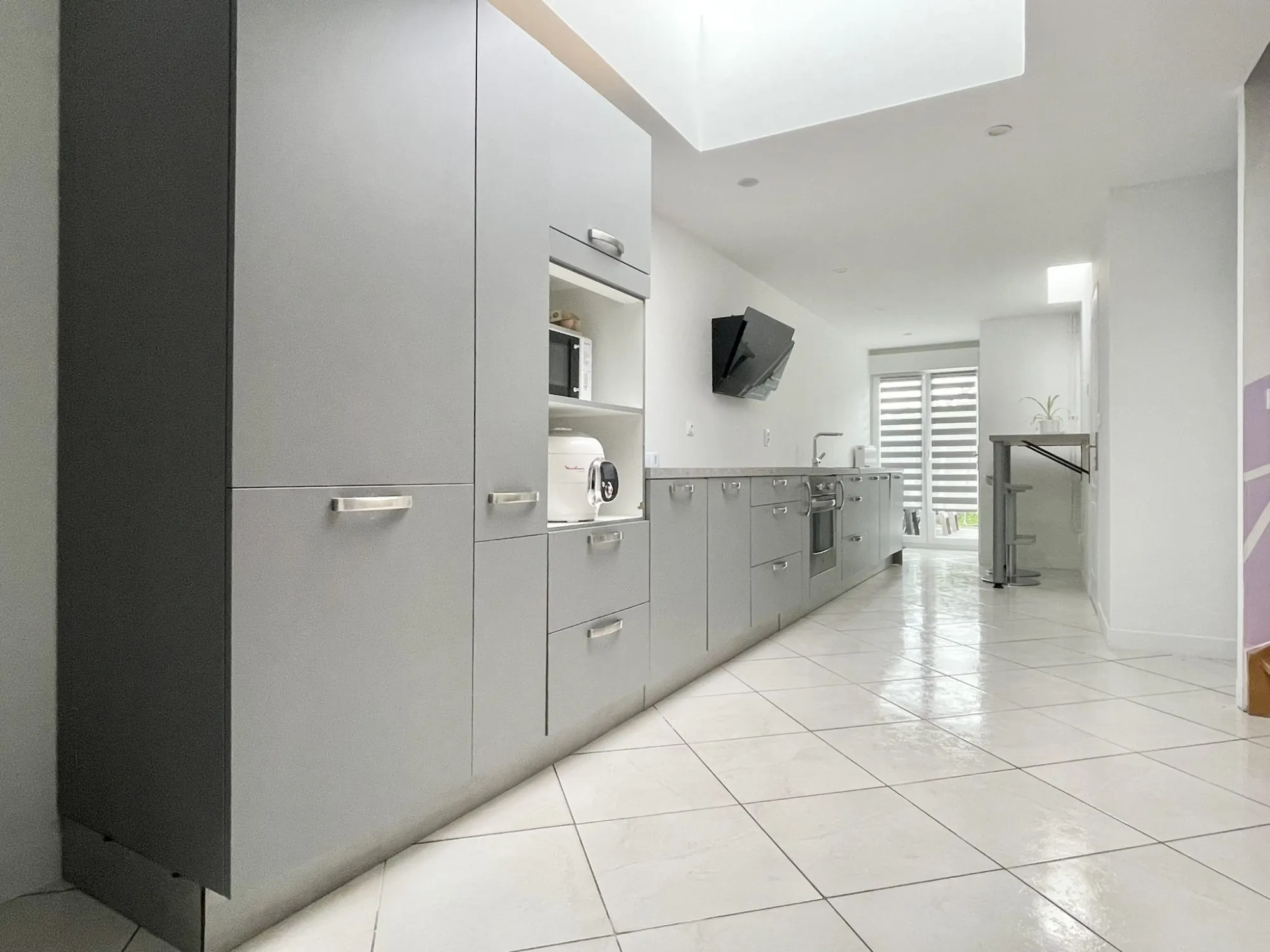 Maison à vendre à Halluin avec jardin et terrasse, rénovée, au prix de 171 000 € 