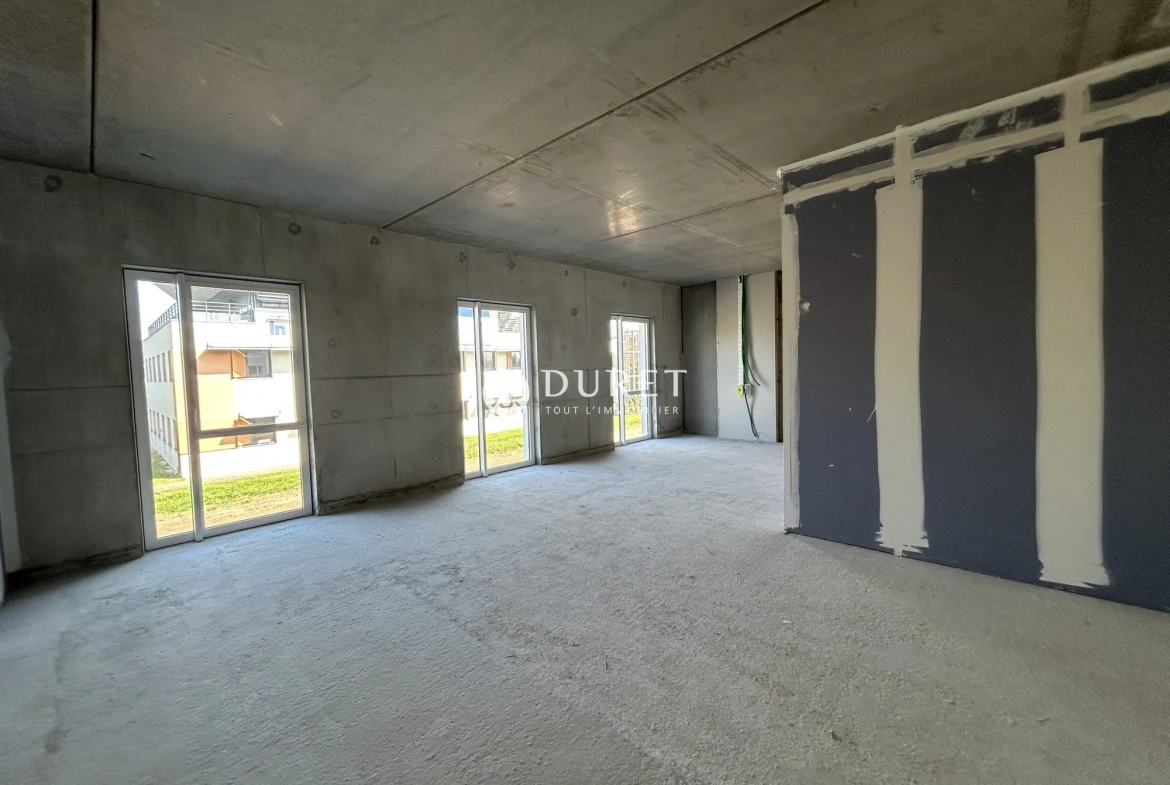 Bureaux neufs à vendre à Les Herbiers - Emplacement premium et accès facilité 