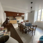 Maison en village de 130 m² à Saint-Jean-du-Bruel, idéal famille ou investissement