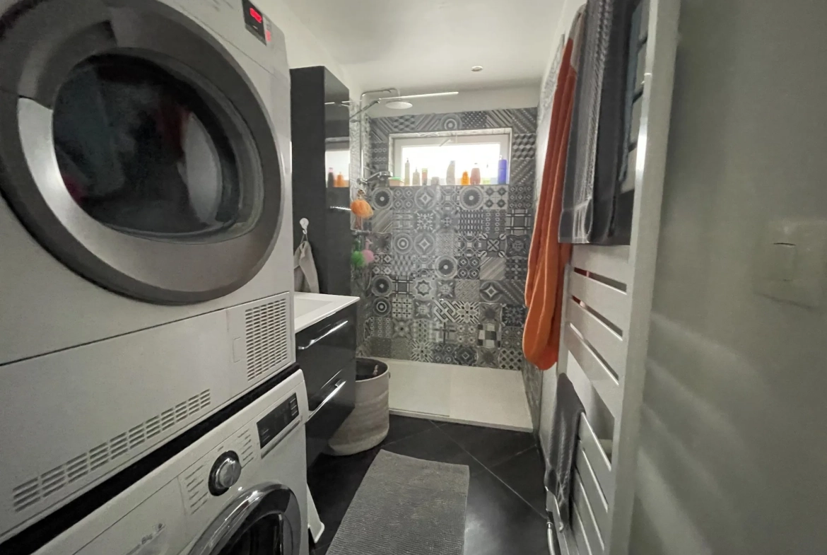 Maison 5 pièces de 73 m² à vendre proche Lille à Fache-Thumesnil 