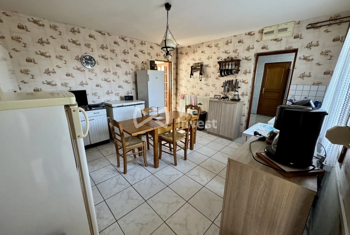 Maison individuelle 8 pièces avec jardin à Marpent - 124 m² 