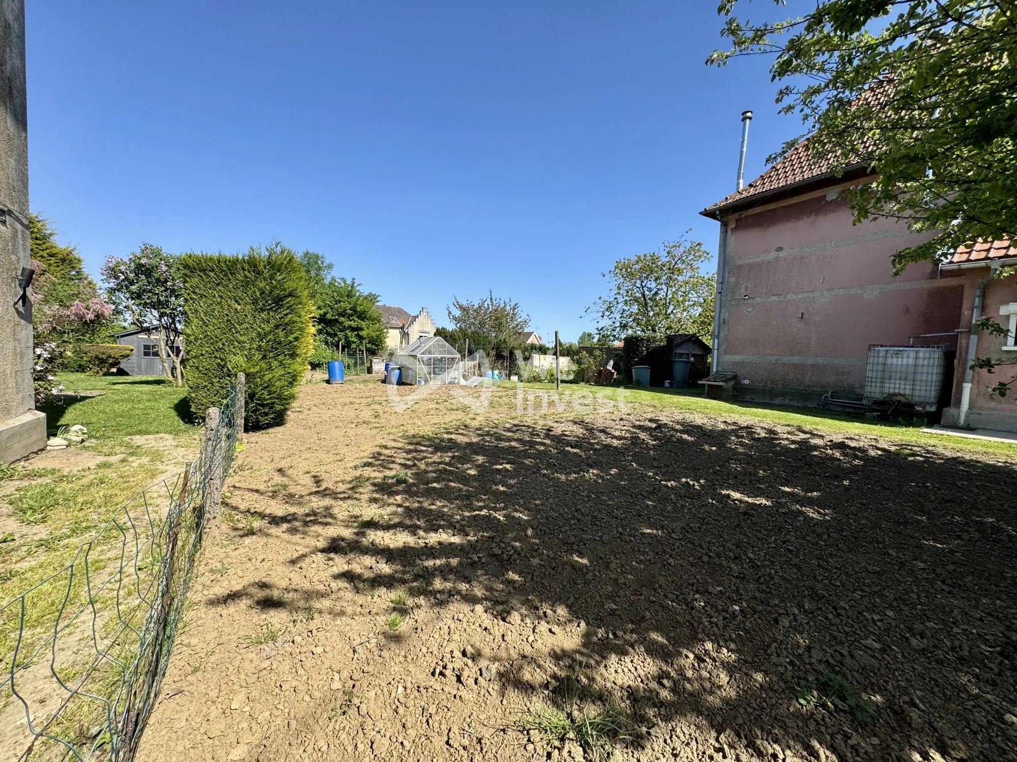 Maison individuelle 8 pièces avec jardin à Marpent - 124 m² 