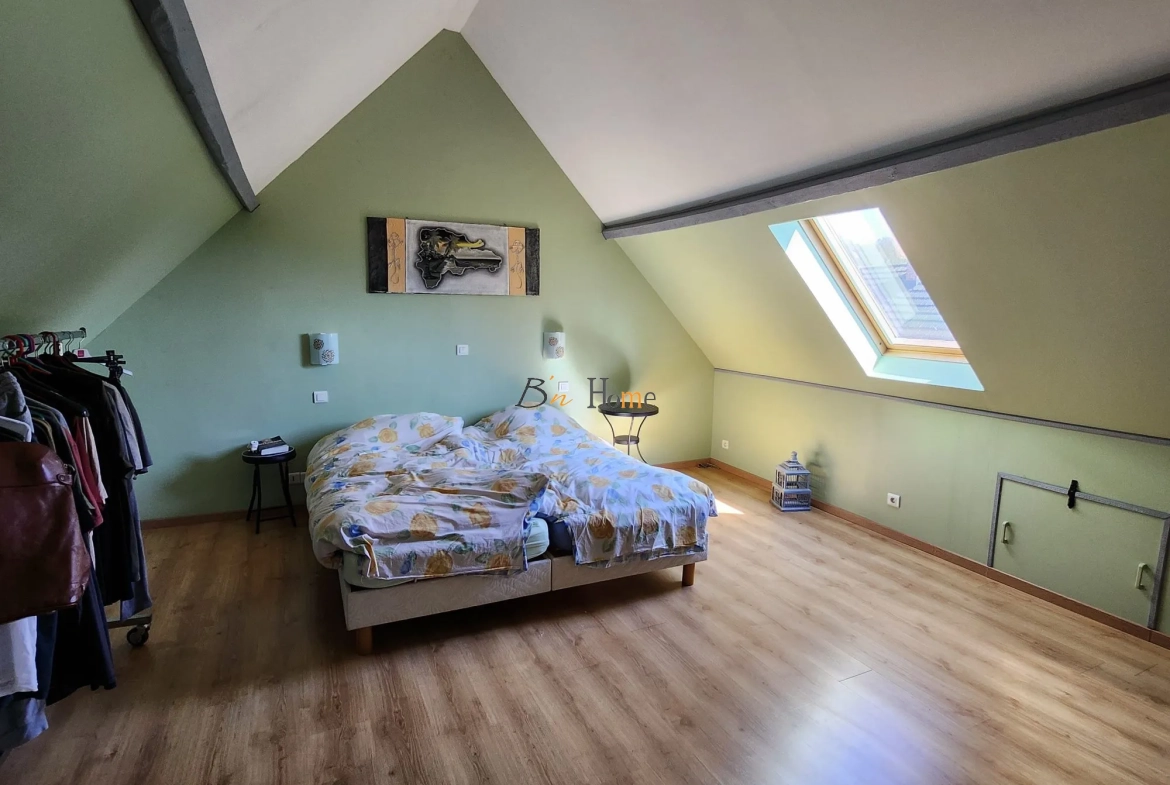 Charmante maison individuelle avec grand jardin et garage spacieux à Courcelles-le-Comte 