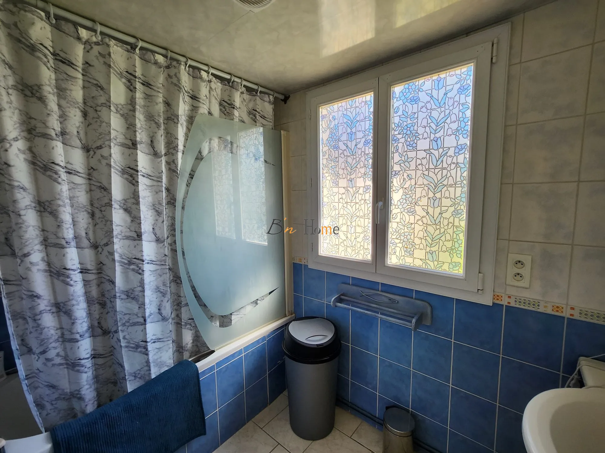 Charmante maison individuelle avec grand jardin et garage spacieux à Courcelles-le-Comte 