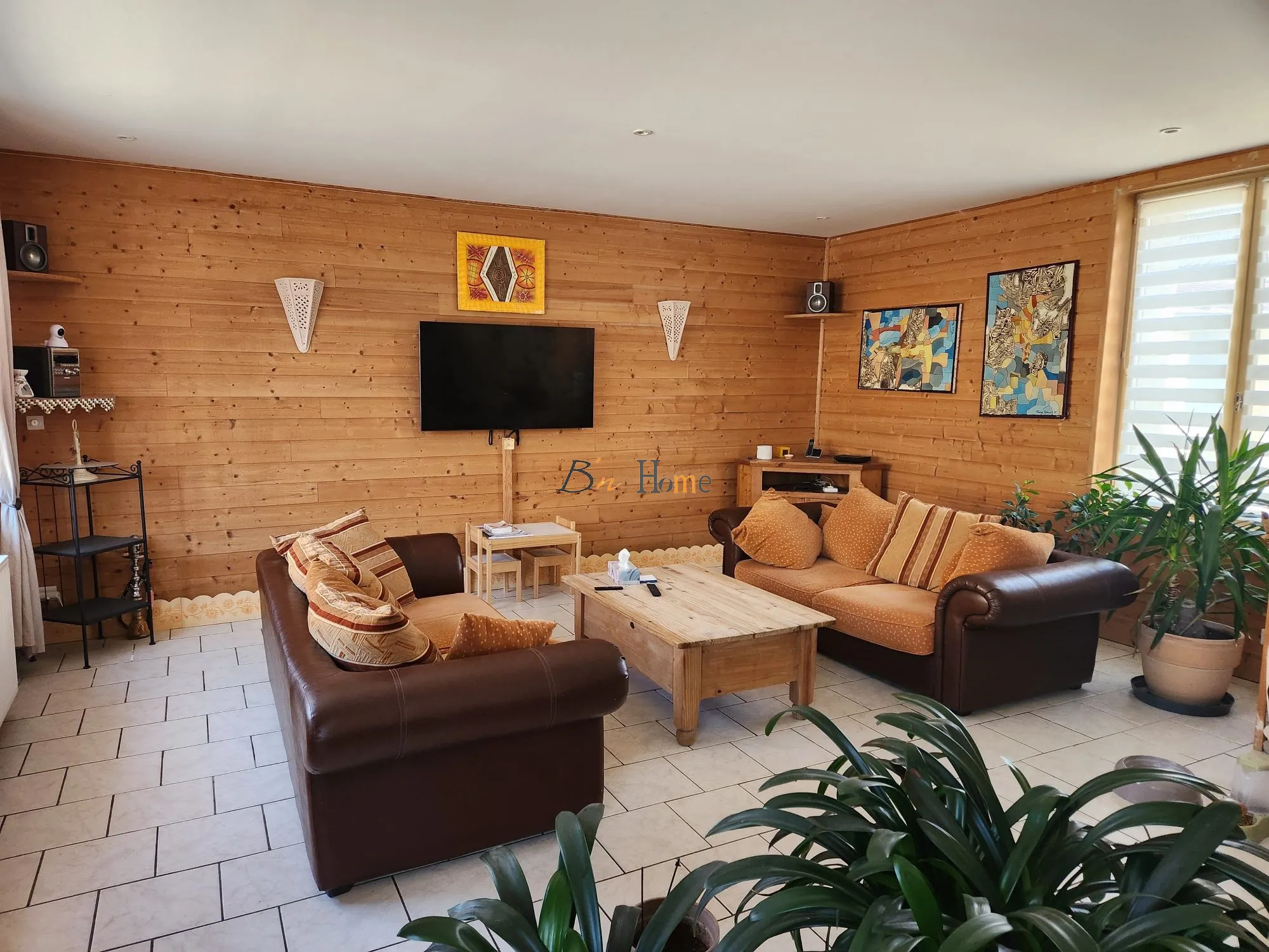 Charmante maison individuelle avec grand jardin et garage spacieux à Courcelles-le-Comte 