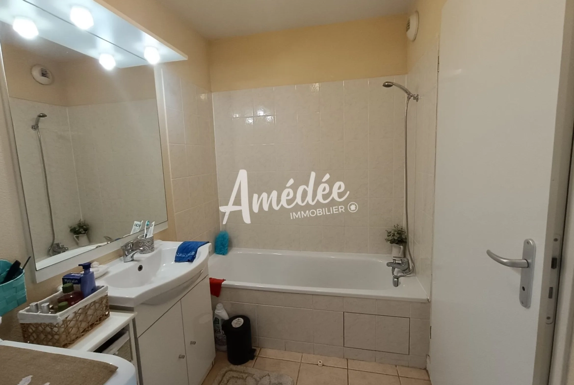 Appartement T2 à Castelsarrasin avec Parking, Investissement Locatif Sécurisé 