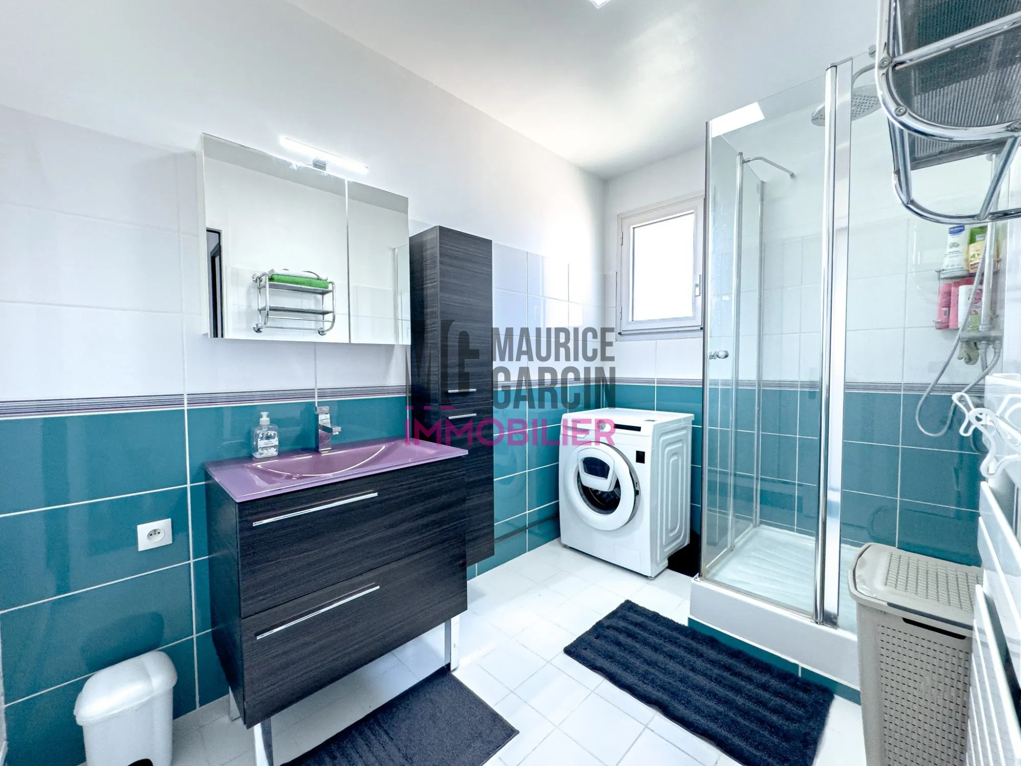 Appartement T3 rénové avec terrasse et parking à Cavaillon 