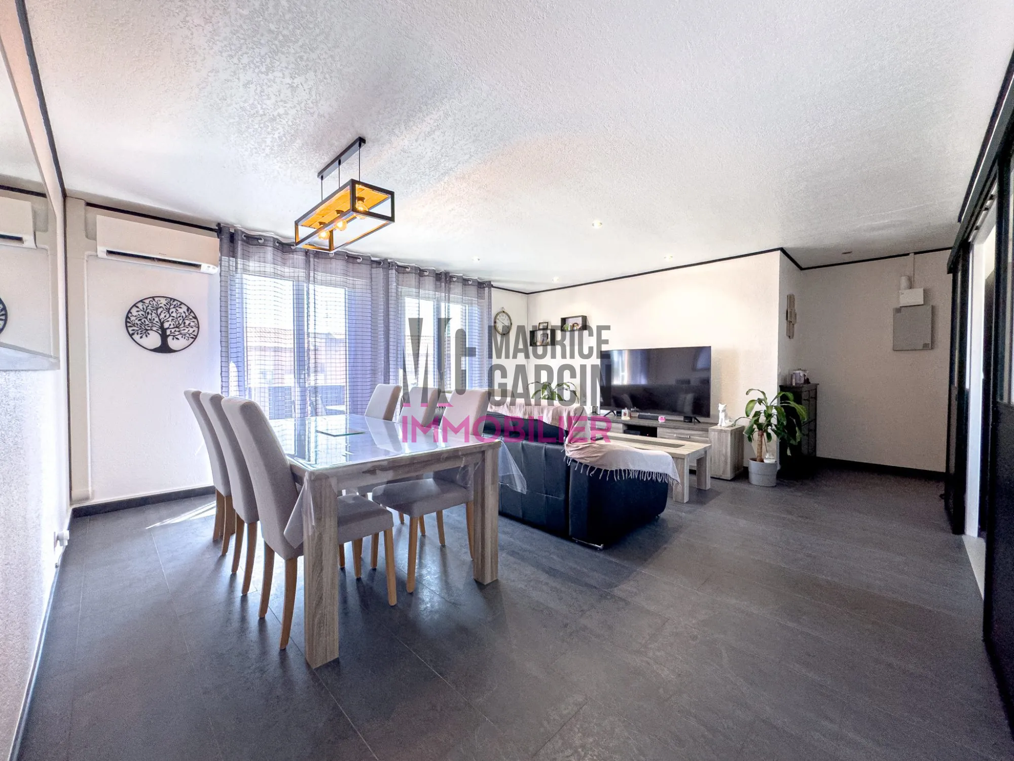 Appartement T3 rénové avec terrasse et parking à Cavaillon 