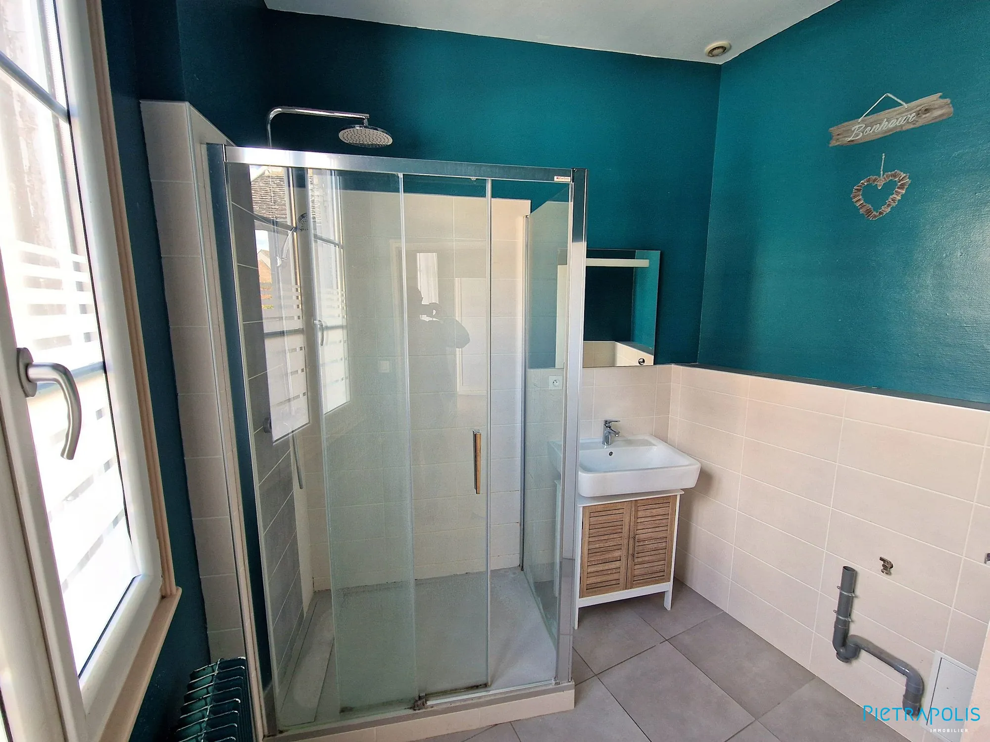 Maison en pierre à Santenay de 94 m² avec cour et grand potentiel 