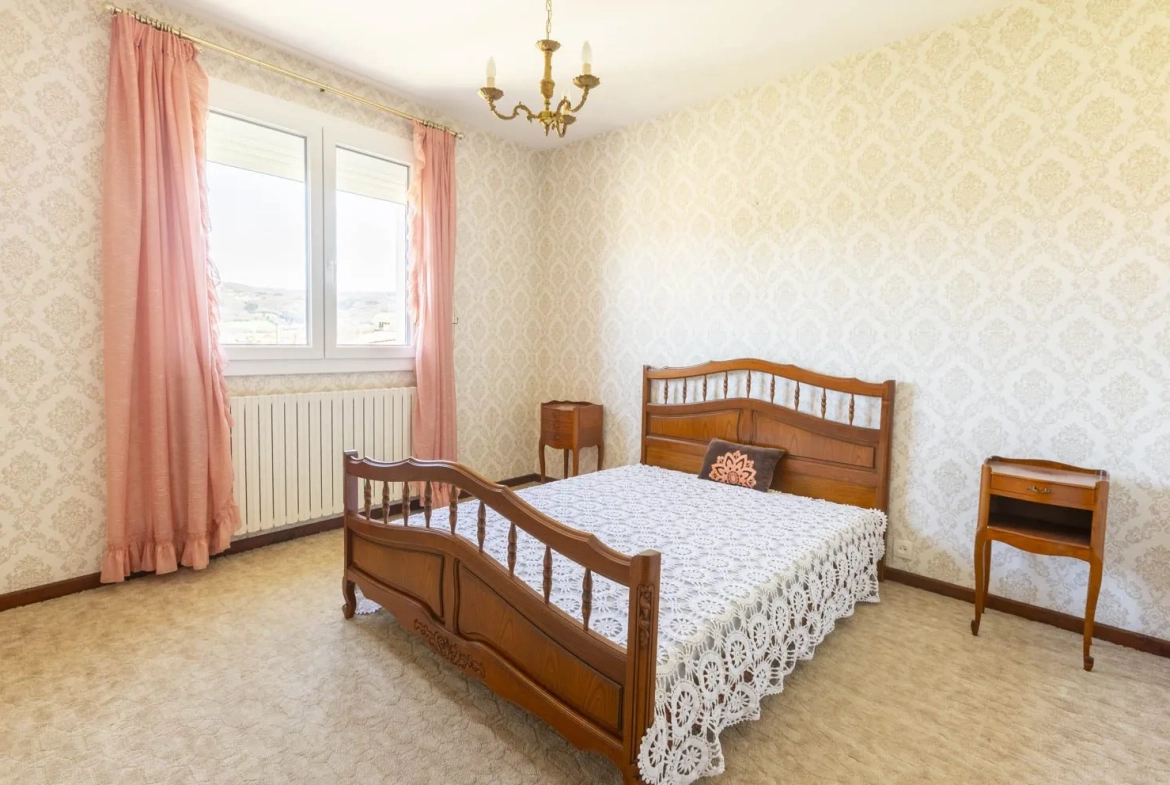 Villa à vendre à Albine avec véranda, garage et jardin - 115 m² 