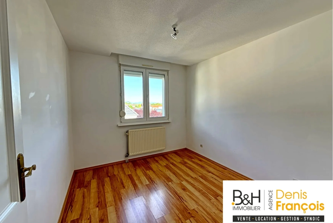 Appartement 4 pièces lumineux à Marckolsheim avec balcon et cave 
