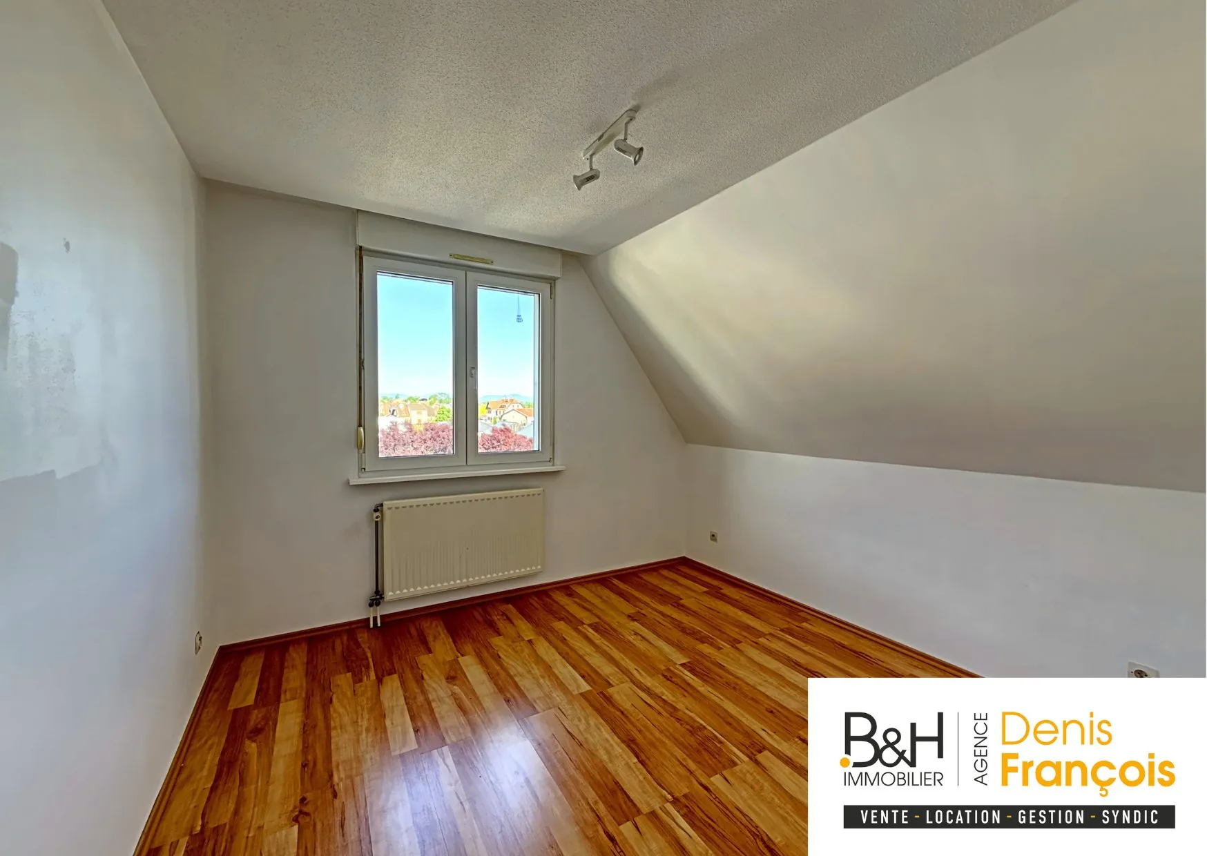 Appartement 4 pièces lumineux à Marckolsheim avec balcon et cave 