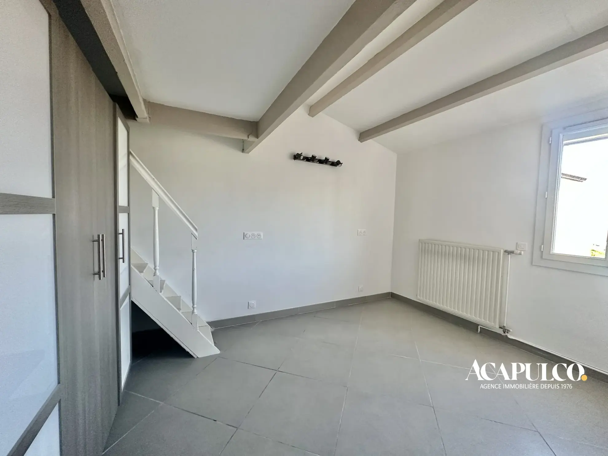 Appartement 3 pièces avec loggia, combles et parking à vendre à Agde 