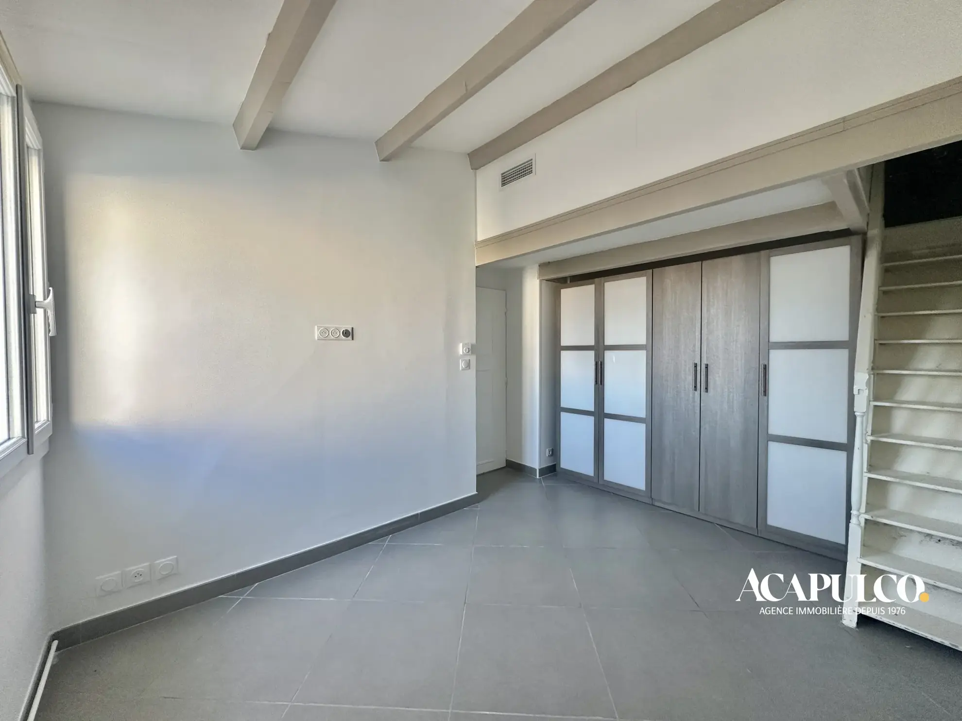 Appartement 3 pièces avec loggia, combles et parking à vendre à Agde 
