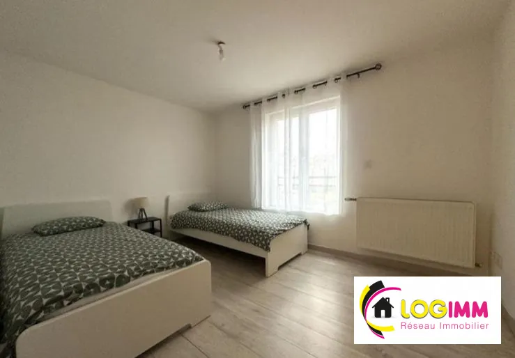 Belle maison mitoyenne de 140 m² à Valenciennes avec jardin et 4 chambres 
