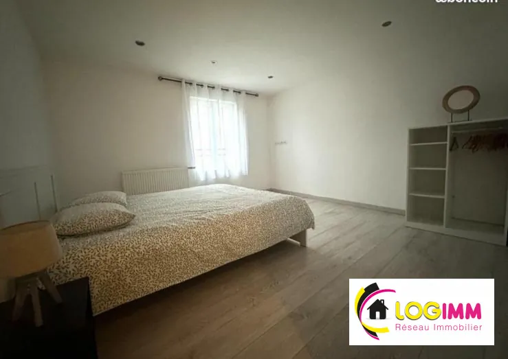 Belle maison mitoyenne de 140 m² à Valenciennes avec jardin et 4 chambres 