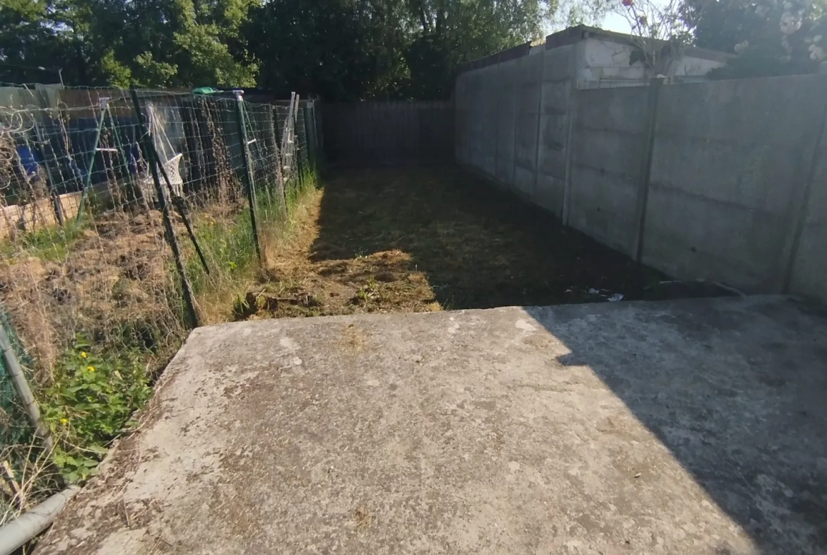 Belle maison mitoyenne de 140 m² à Valenciennes avec jardin et 4 chambres 