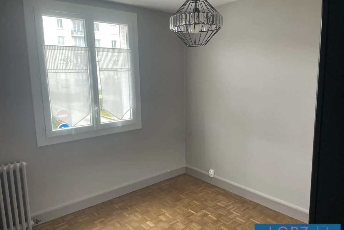 Appartement lumineux avec garage privé à Bourges - Résidence sécurisée 