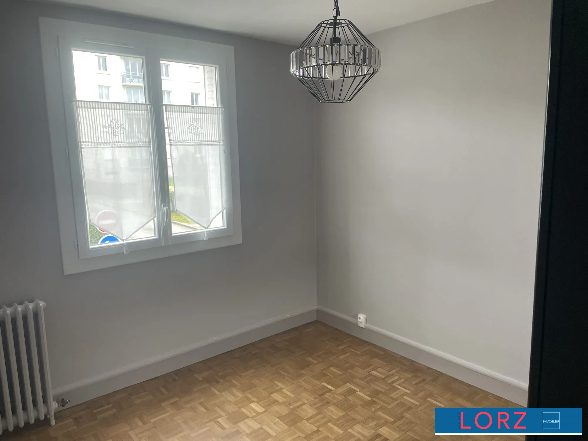 Appartement lumineux avec garage privé à Bourges - Résidence sécurisée 