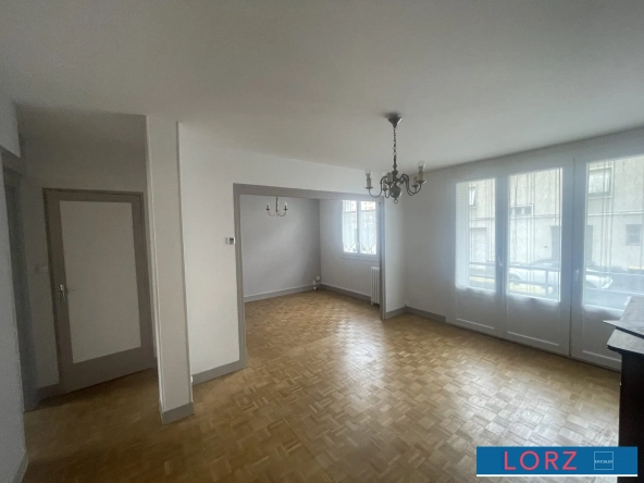Appartement lumineux avec garage privé à Bourges - Résidence sécurisée