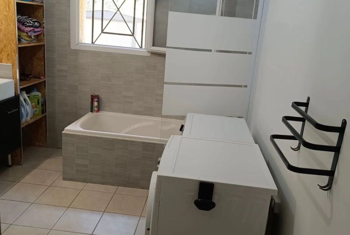 Maison de plain-pied de 85 m² à Saint Nazaire en Royans, Drôme, proche Vercors 