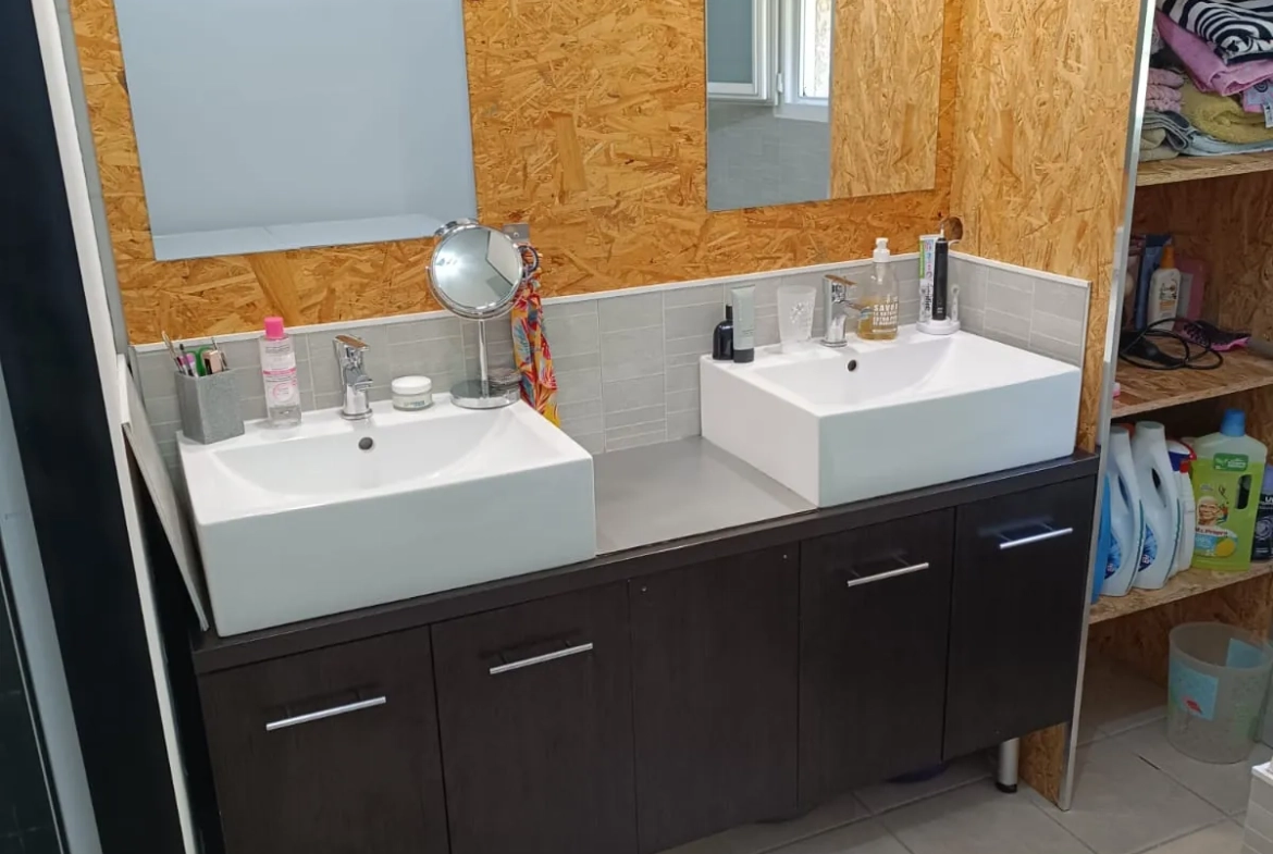Maison de plain-pied de 85 m² à Saint Nazaire en Royans, Drôme, proche Vercors 