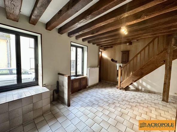 Maison de ville à vendre à Gien - 50m² idéale premier achat ou investissement