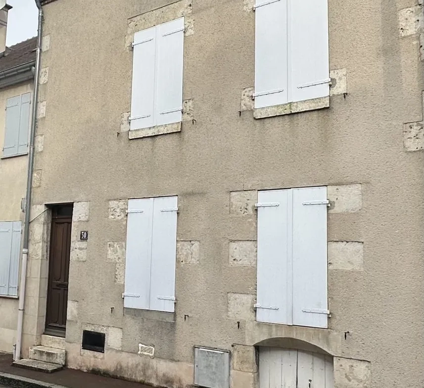 Maison de ville à vendre à Gien - 50m² idéale premier achat ou investissement 