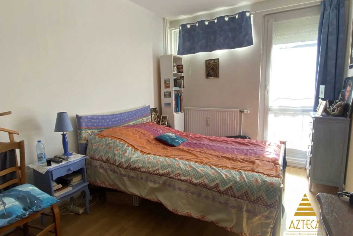 Appartement T3 à Cambrai avec garage, idéal pour investissement ou résidence principale 