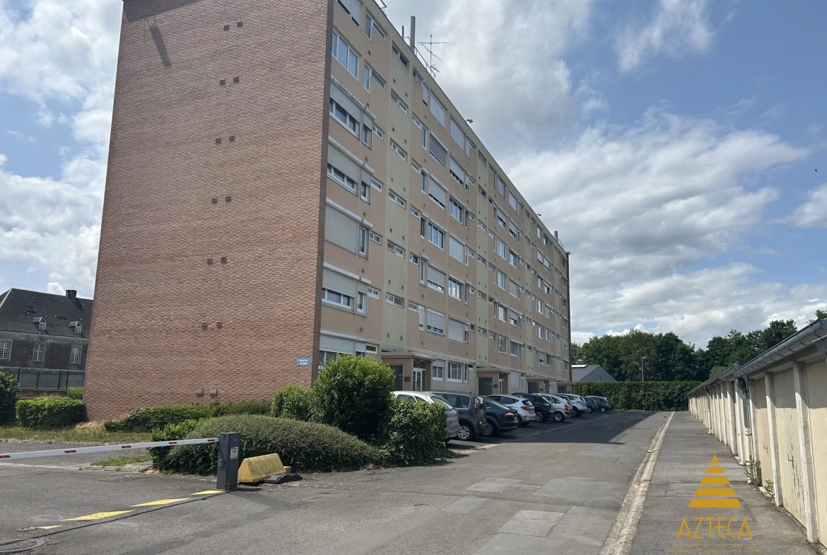 Appartement T3 à Cambrai avec garage, idéal pour investissement ou résidence principale 