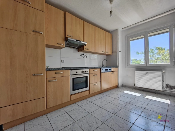Appartement 4 pièces à vendre à Colmar avec cave et parking